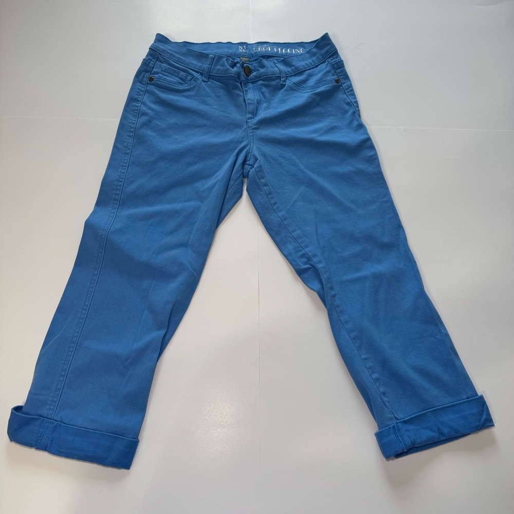 New York and company bright blue capris women’s size 6 crop legging